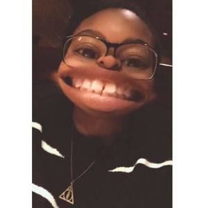 Meet your Posher, Phylicia